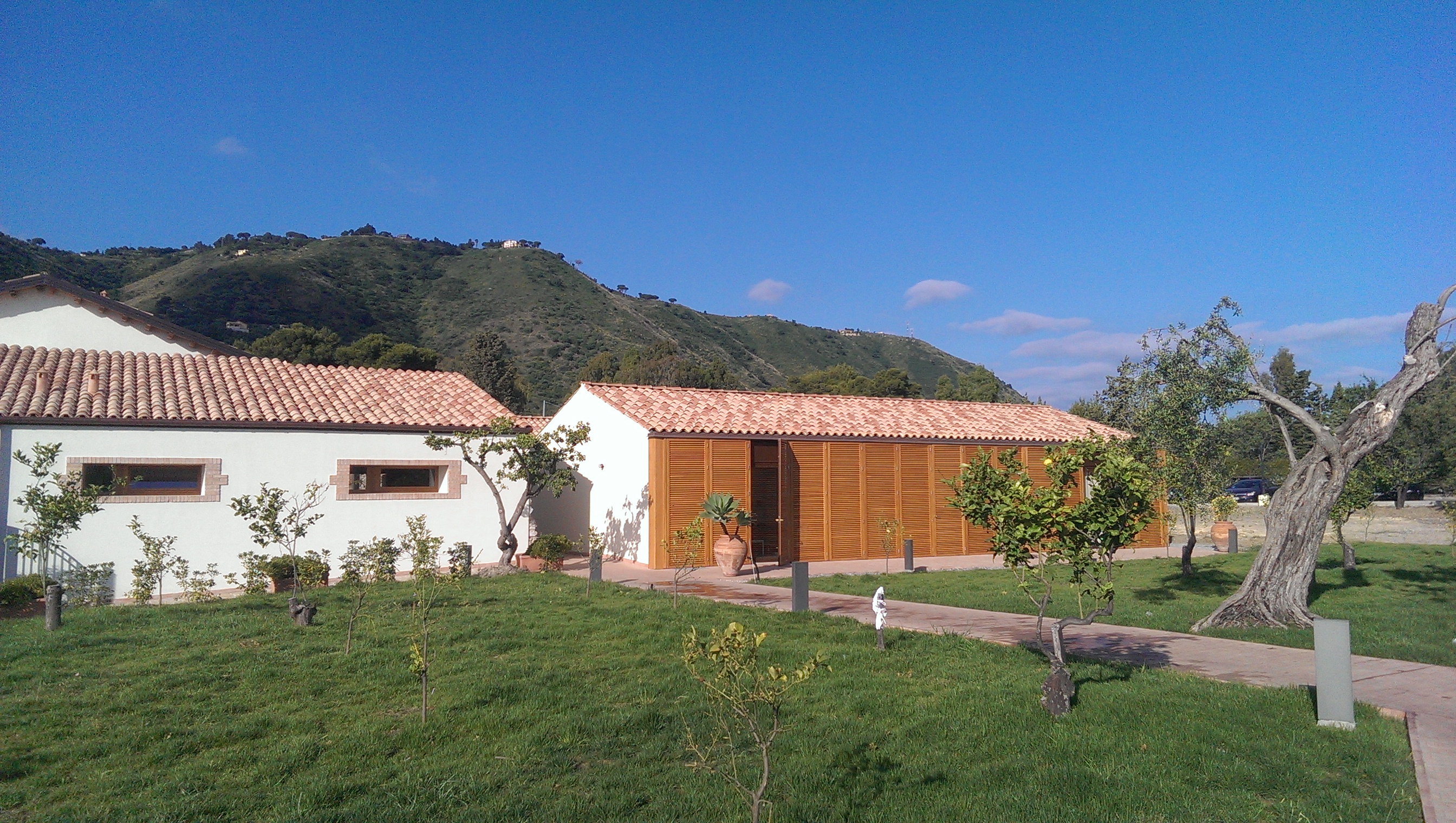 : Erweiterung Ferienresort Cefalù, Sicilia, bauzeit architekten