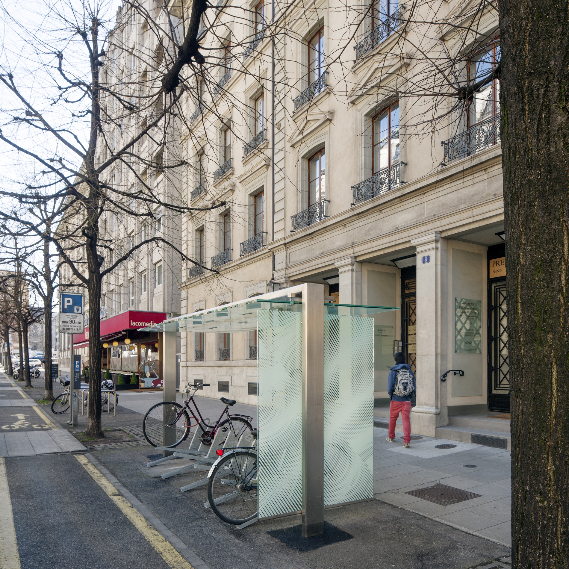 : Nouveau modèle d'abri pour vélos, Genève, bauzeit architekten