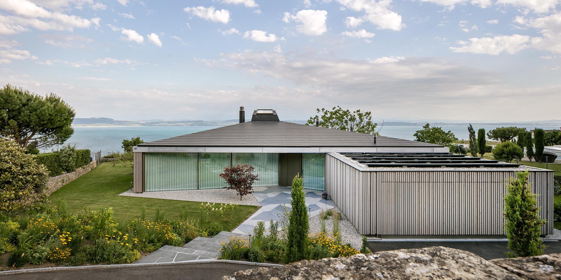 : Maison avec vue panoramique, Hauterive, bauzeit architekten