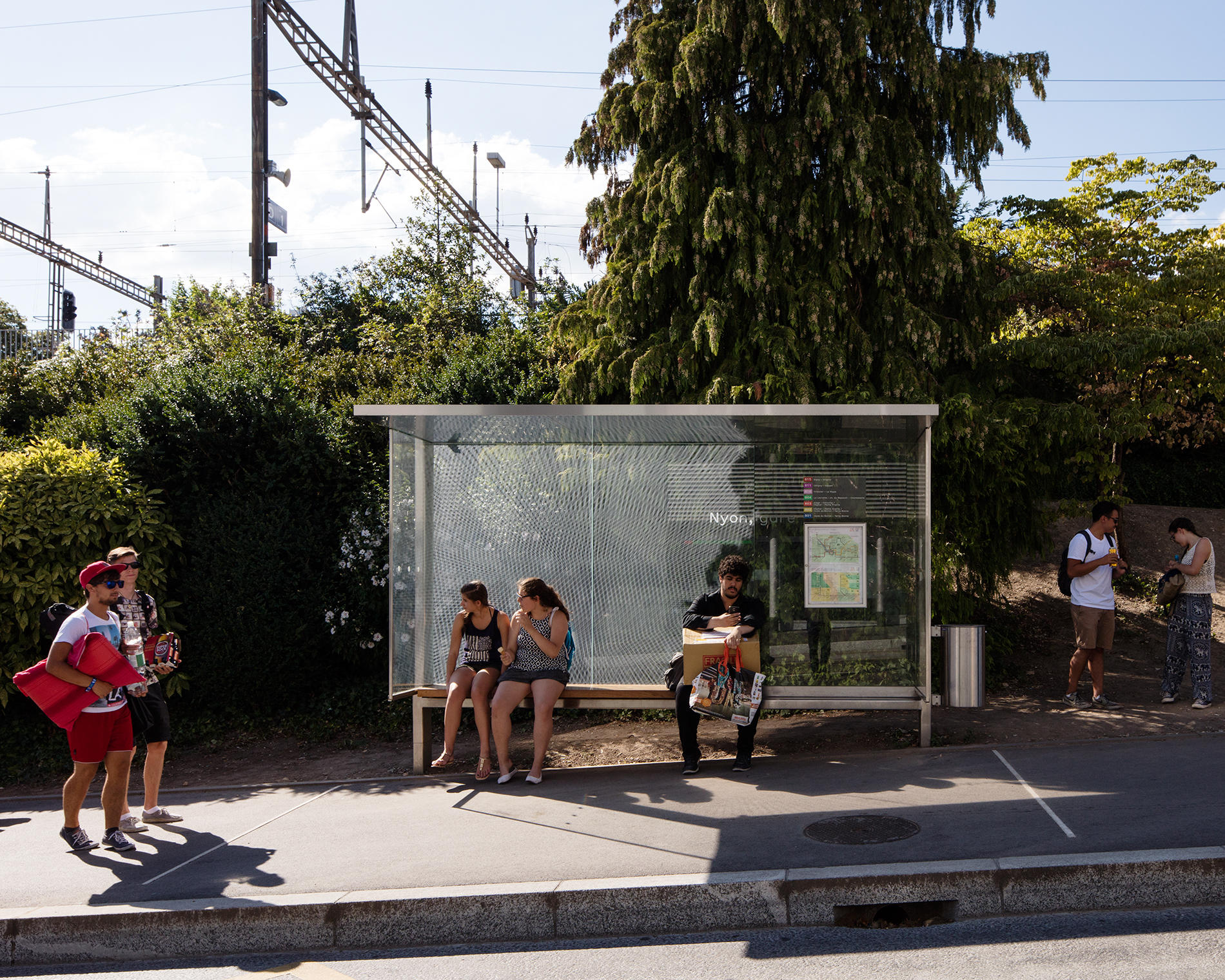 : Bus-Wartehallen, Nyon, bauzeit architekten